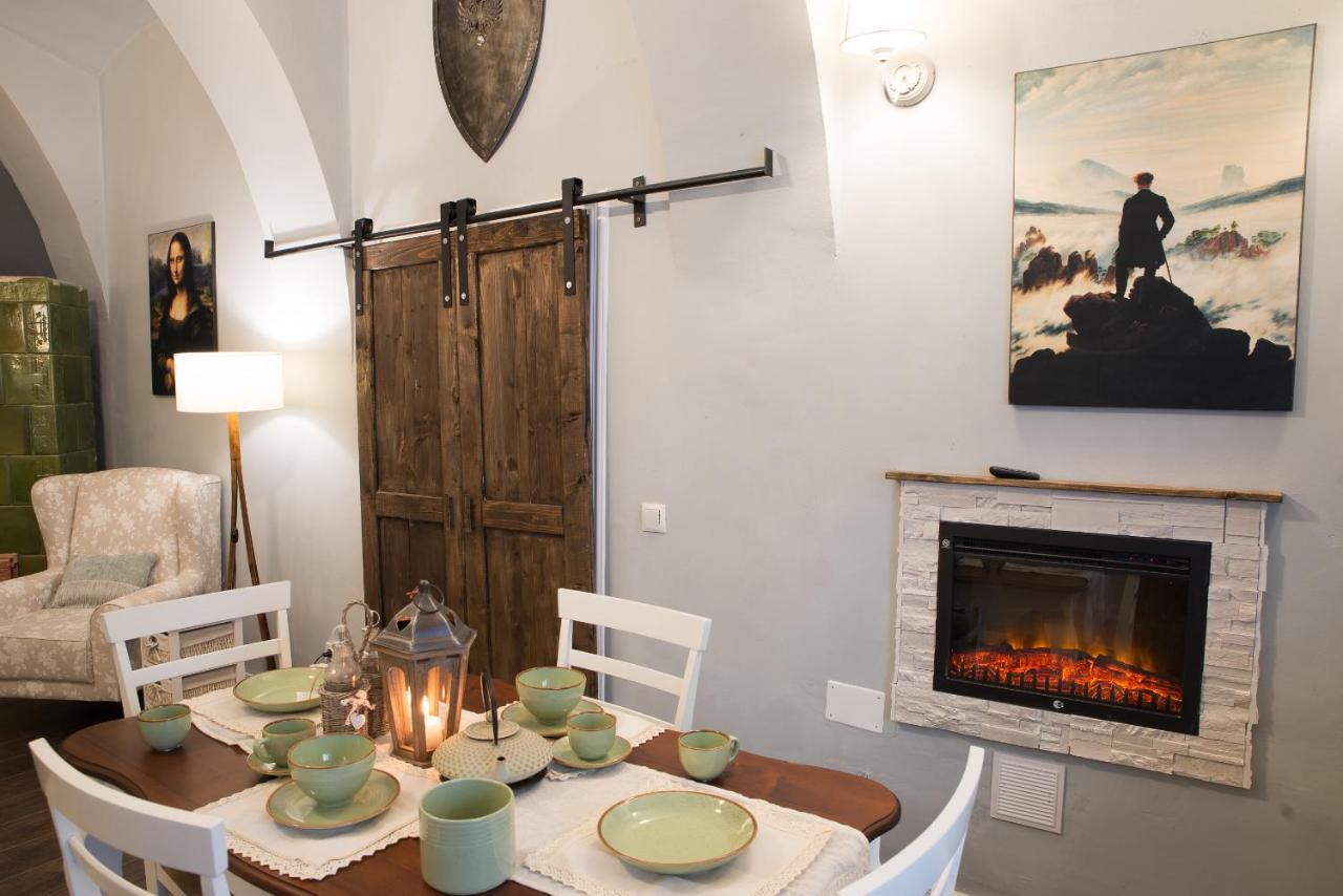 Ultra Central Medieval Apartment Cluj-Napoca Extérieur photo
